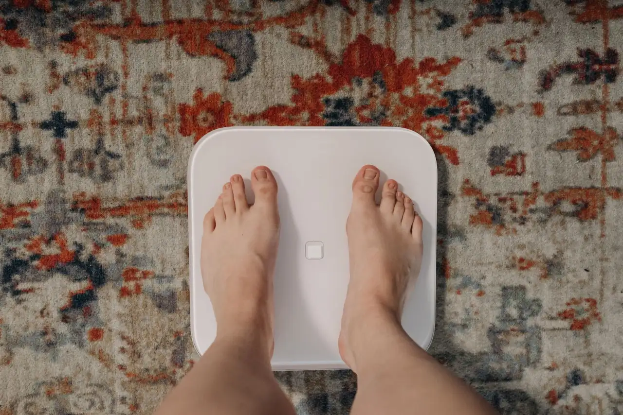 LED灯泡与LED灯管性能对比分析：家庭照明方案选型指南